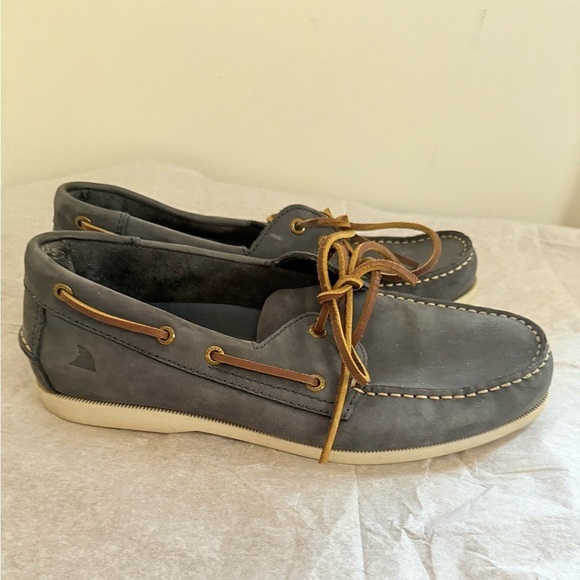 Rugged Shark Classic Men’s Blue Leather Boat Shoe Sip On Shoe Loafer Size 11 main image 6